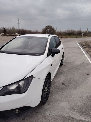 SEAT Ibiza-8
