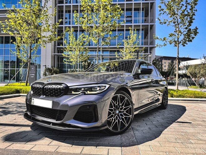 BMW 330-1
