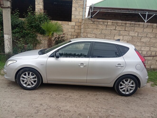 Hyundai i30-6