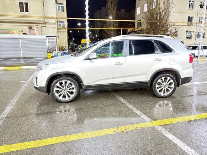 Kia Sorento-3