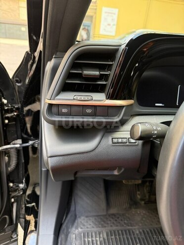 Toyota Crown-6