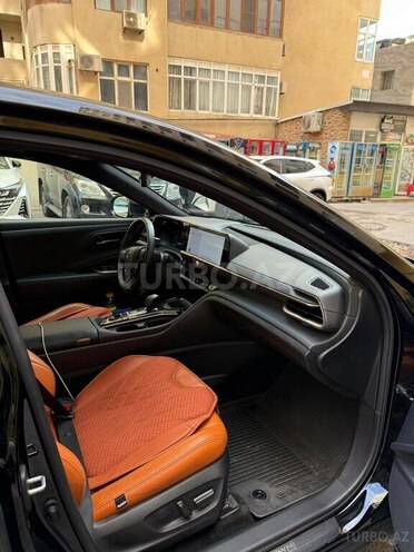 Toyota Crown-9