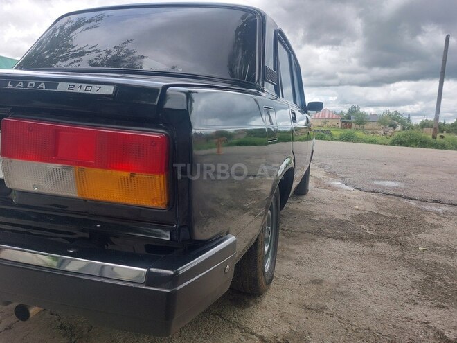 LADA (VAZ) 2107-3