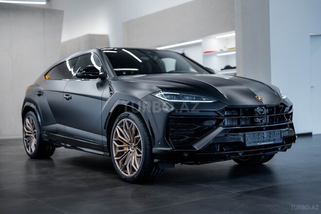 Lamborghini Urus SE-3
