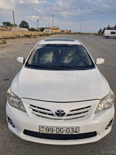 Toyota Corolla-2