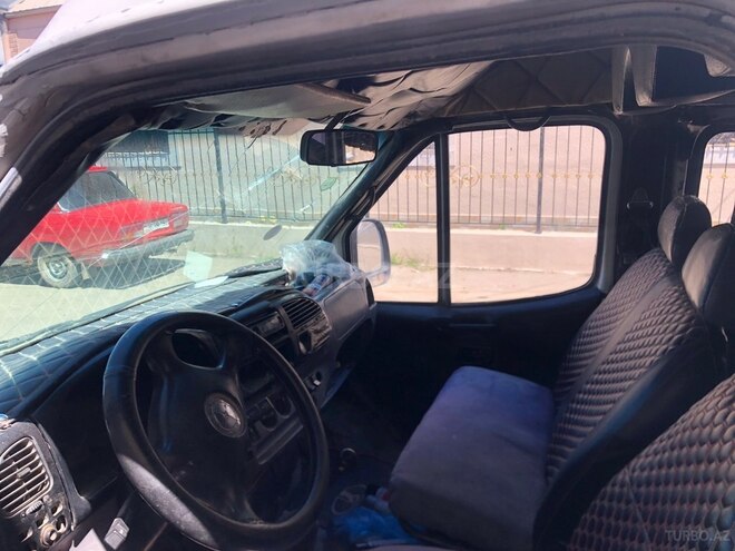 Ford Transit-4
