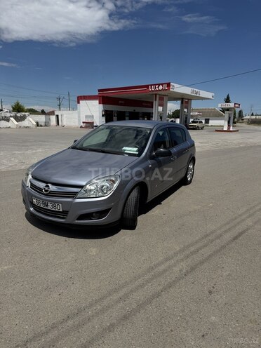 Opel Astra-1