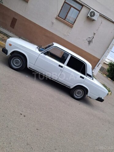 LADA (VAZ) 2107-9