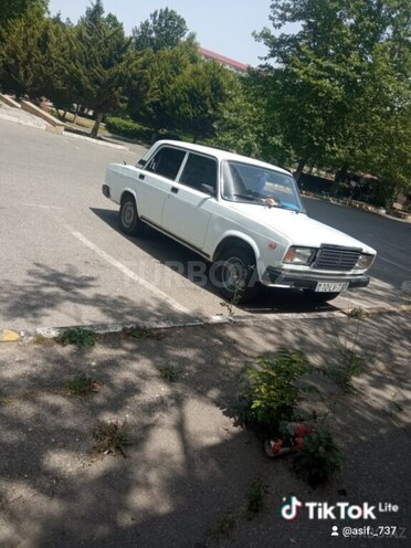 LADA (VAZ) 2107-17