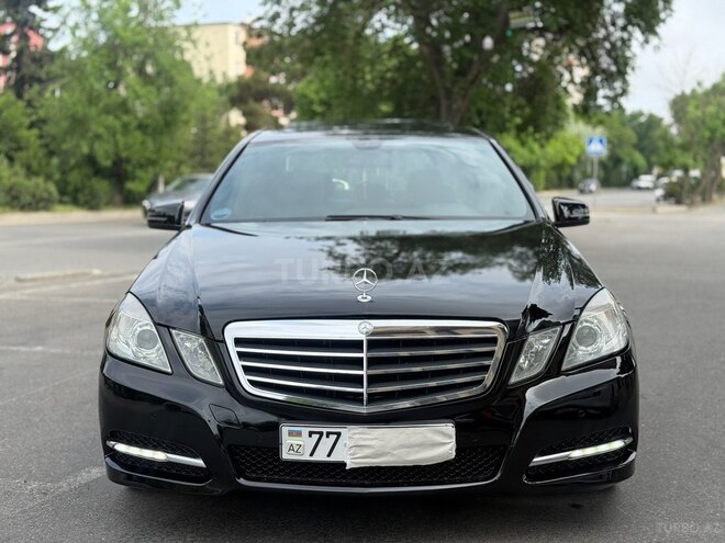Mercedes E 220-2