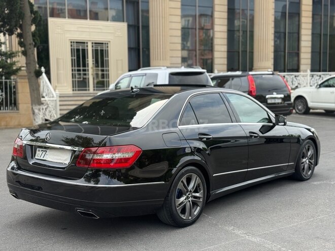 Mercedes E 220-6