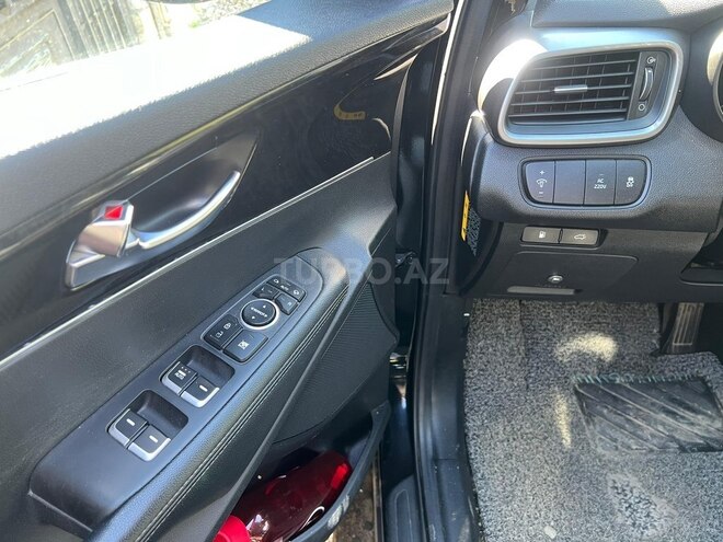 Kia Sorento-10