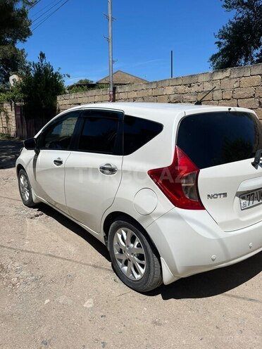 Nissan Note-9