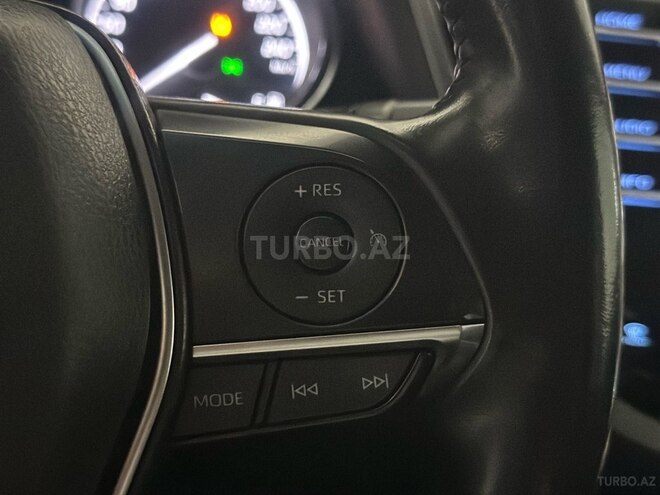 Toyota Camry-21