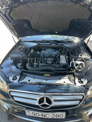 Mercedes E 300-13