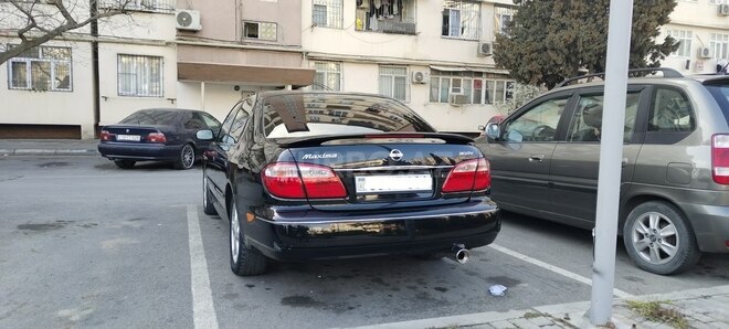 Nissan Maxima-4