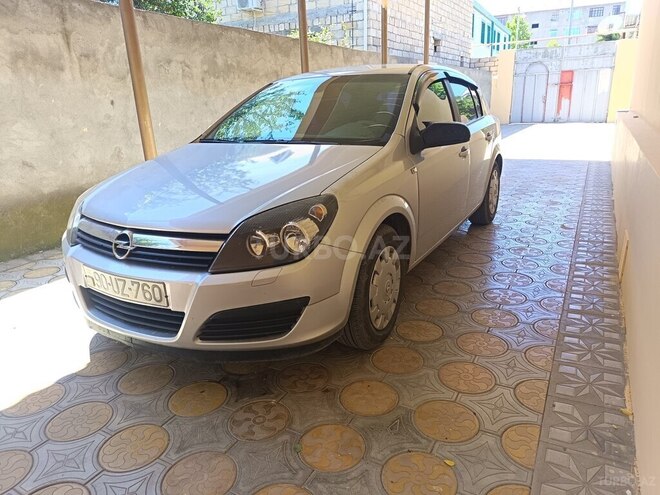 Opel Astra-2