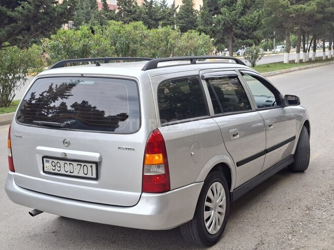 Opel Astra-9