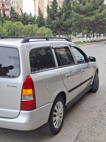 Opel Astra-8