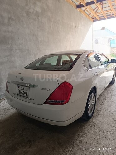 Nissan Teana-10