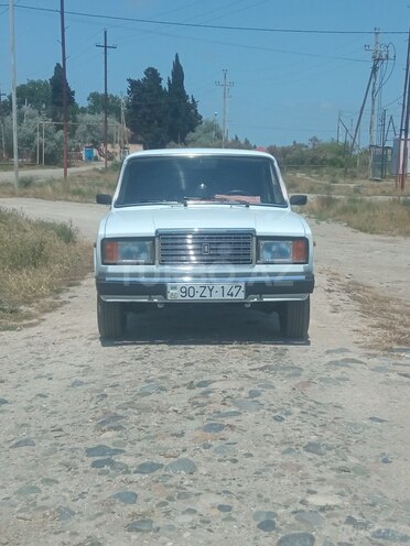 LADA (VAZ) 2107-1
