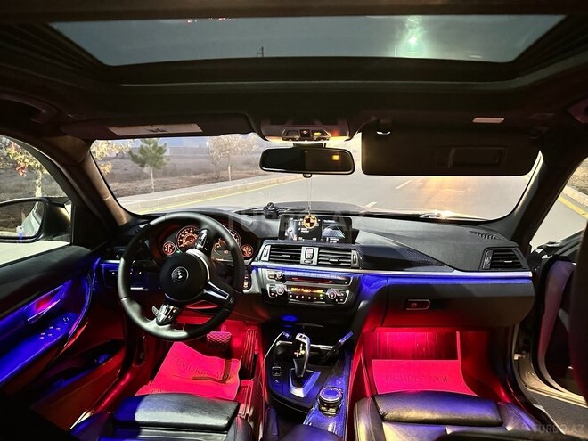 BMW 330-10