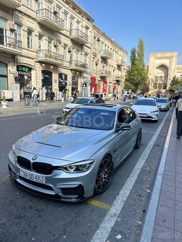 BMW 330-3