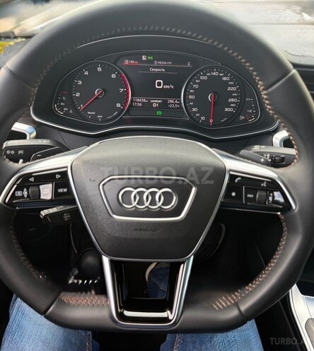 Audi A6-6