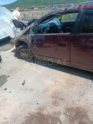 Honda Insight-1