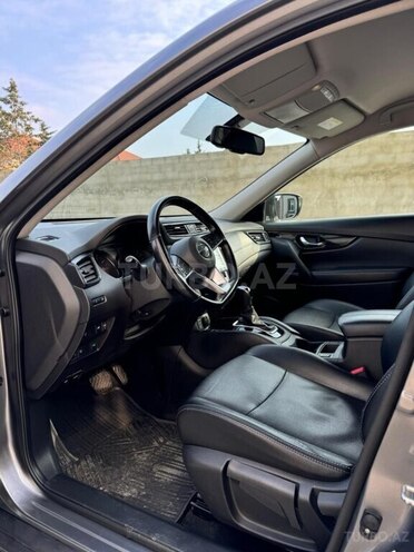 Nissan X-Trail-11