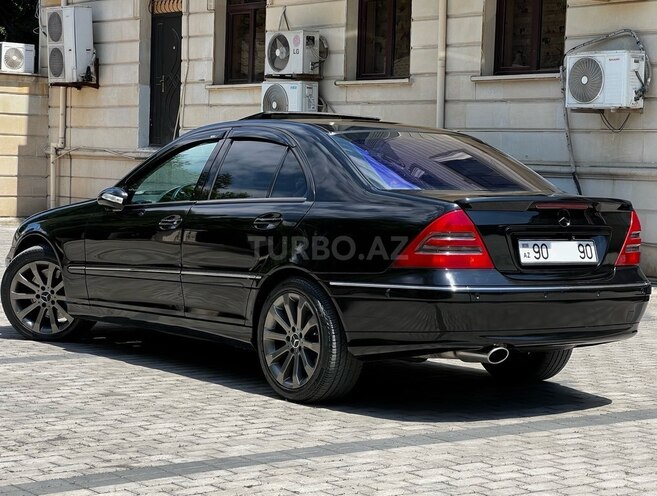 Mercedes C 320-4