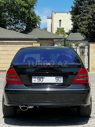 Mercedes C 320-5