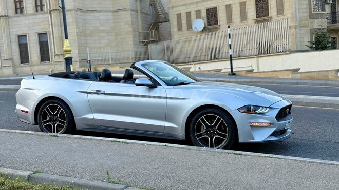 Ford Mustang-7