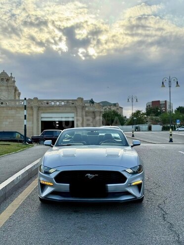 Ford Mustang-2