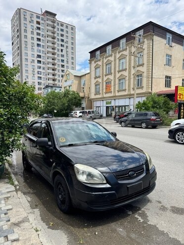 Kia Rio-2