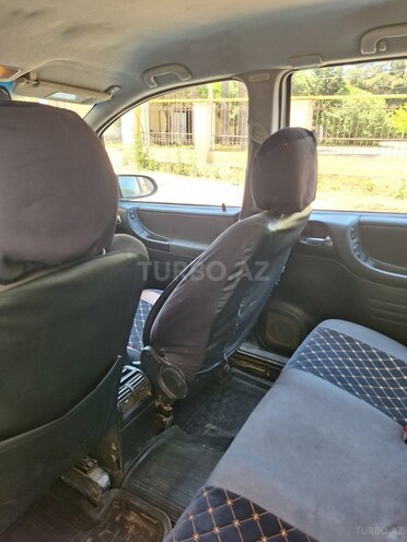 Opel Zafira-12