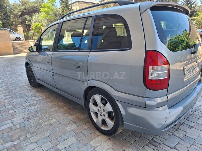 Opel Zafira-7