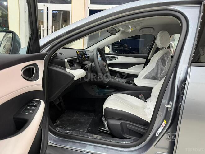 BYD Seal 05-16