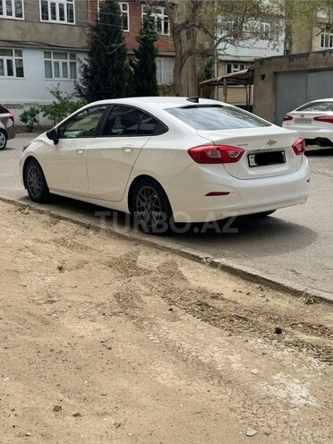 Chevrolet Cruze-3