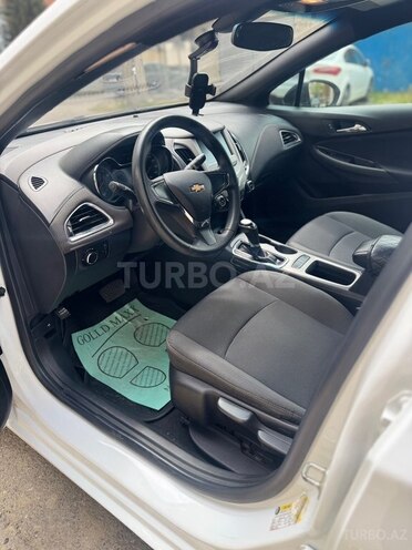 Chevrolet Cruze-7