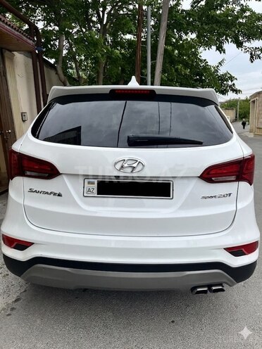 Hyundai Santa Fe-2