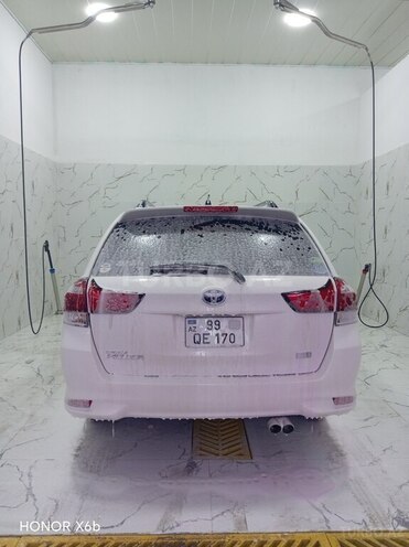 Toyota Corolla Fielder-5