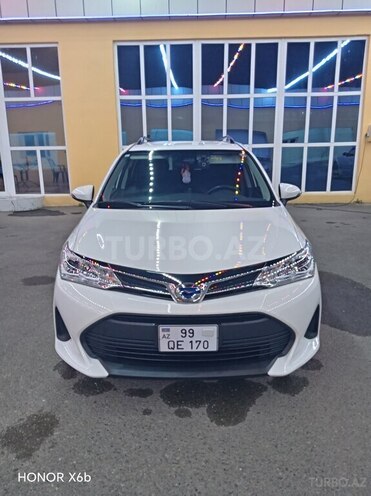 Toyota Corolla Fielder-2
