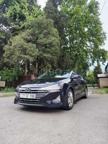 Hyundai Elantra-10
