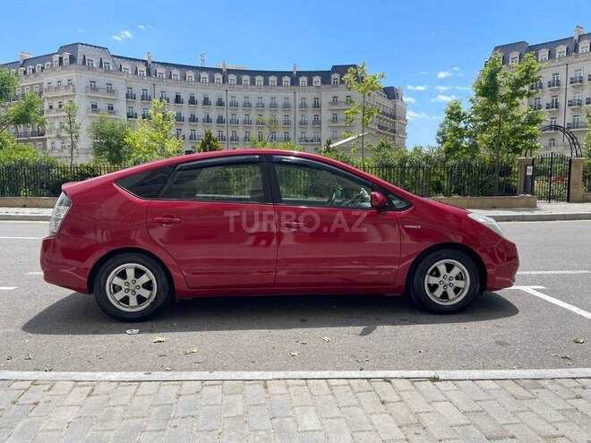 Toyota Prius-9