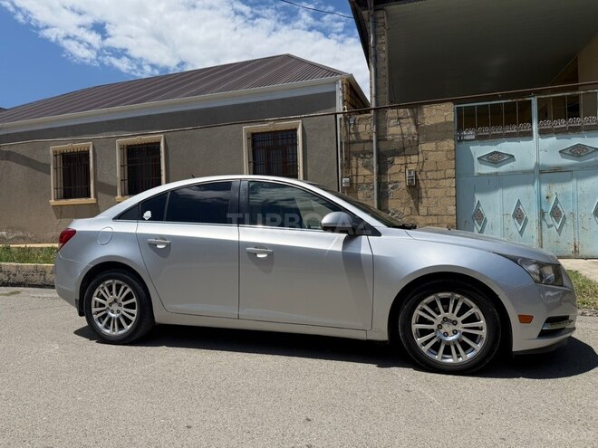 Chevrolet Cruze-4