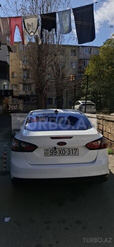 Ford Focus-2