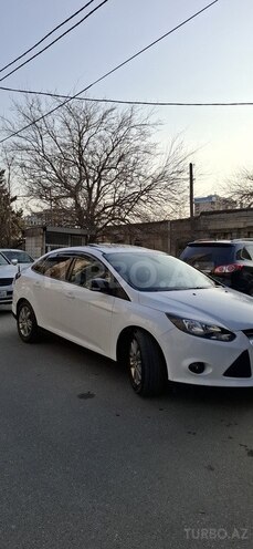 Ford Focus-8