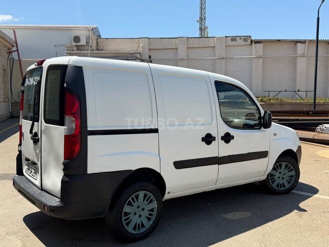 Fiat Doblo-4
