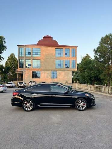 Hyundai Sonata-6